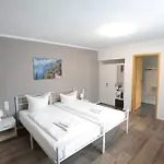 Business Hotel Dernbach Hotel *