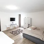 Business Hotel Dernbach *
