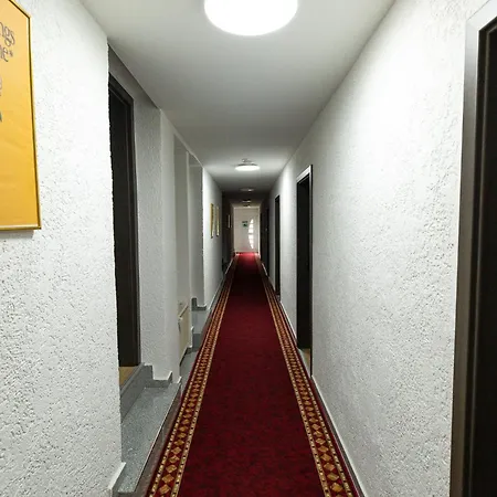 Hotel Dernbach *