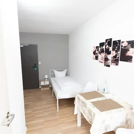 Otel Hotel Dernbach *